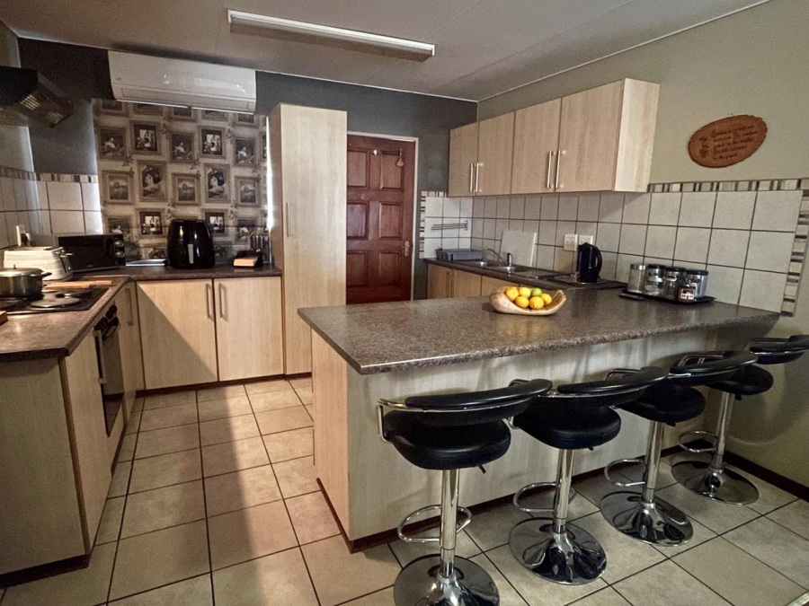 To Let 3 Bedroom Property for Rent in Universitas Free State